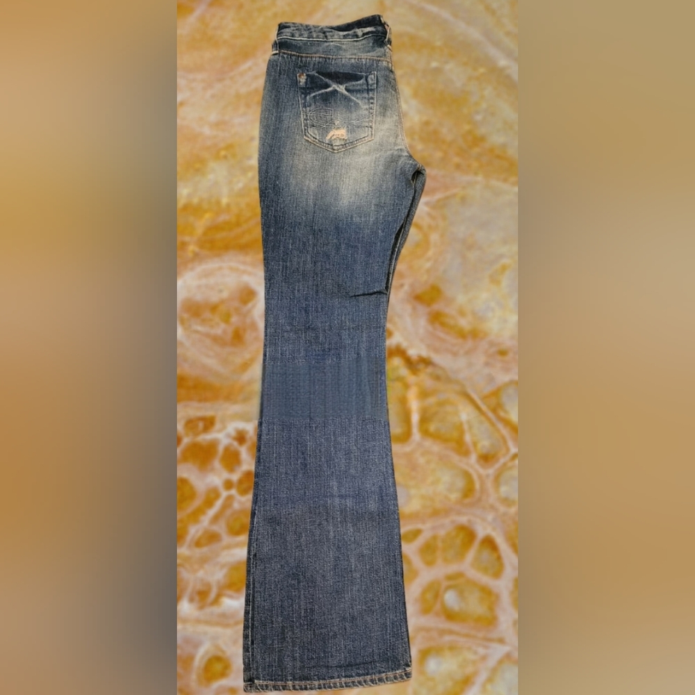WOMEN'S CHIP & PEPPER STELLA BOOT JEANS.
